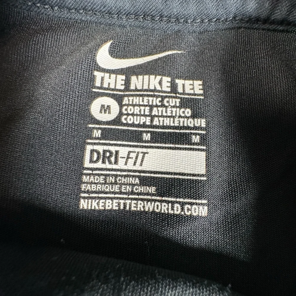 Nike Boys M Lot 4pc Dri-FIT T-Shirts Pants Athletic Elite Logo Swoosh Bundle - Picture 12 of 14